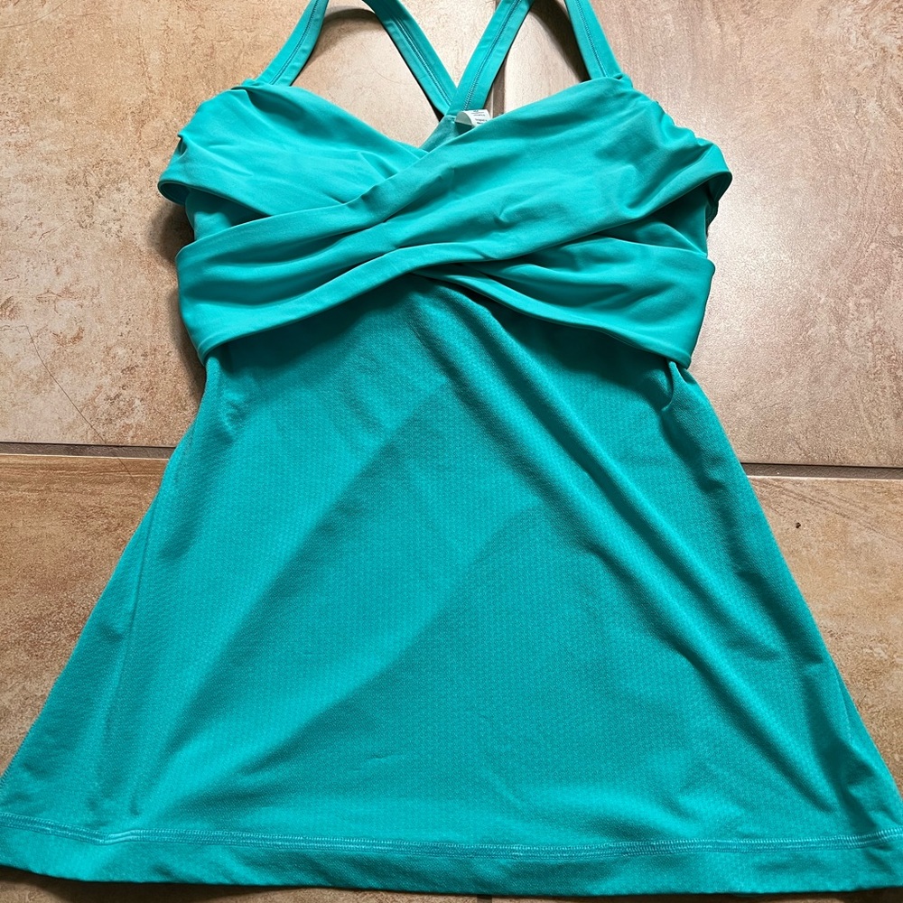 Lululemon tank top